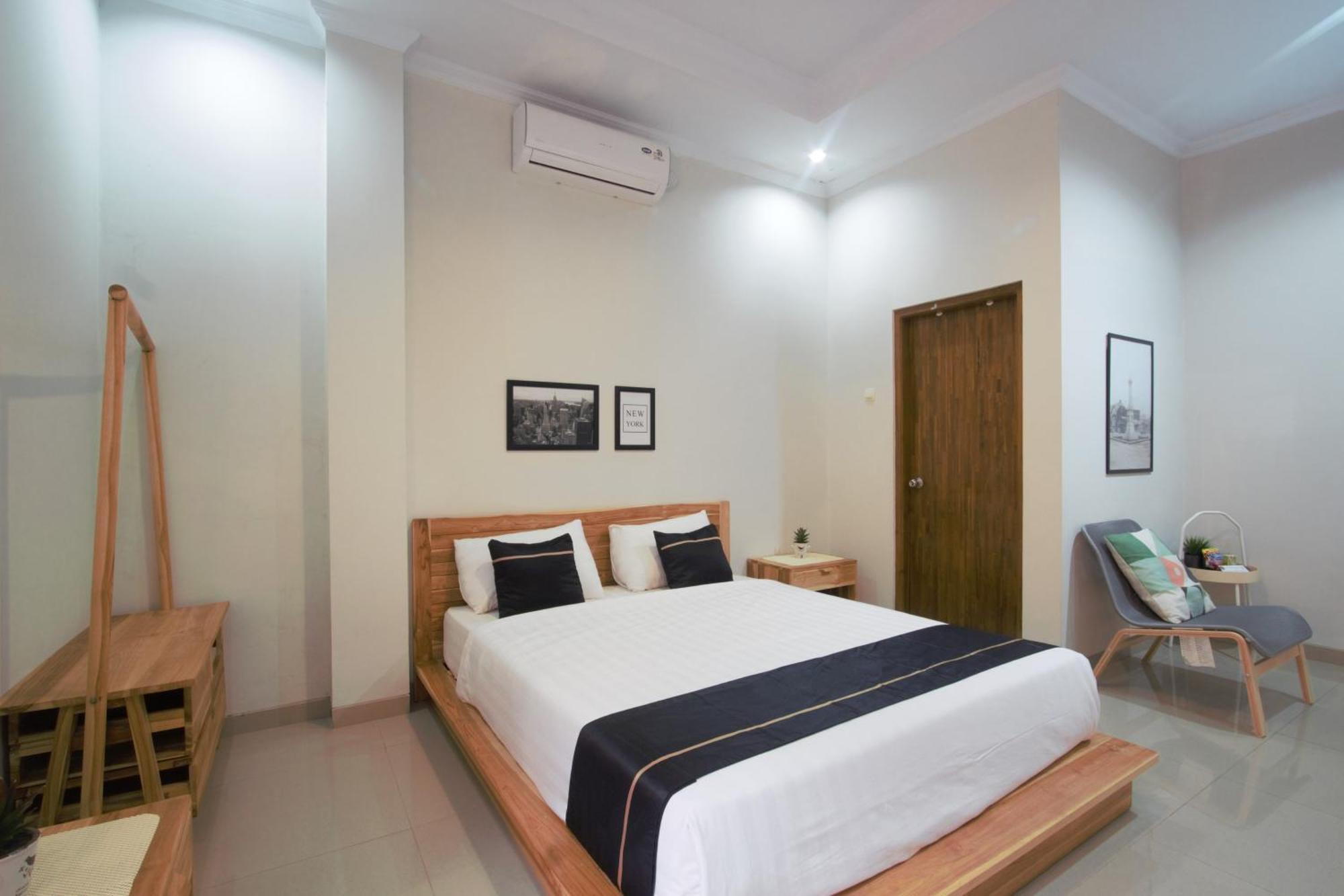 Cendhani Raras Residence Pakualaman Экстерьер фото